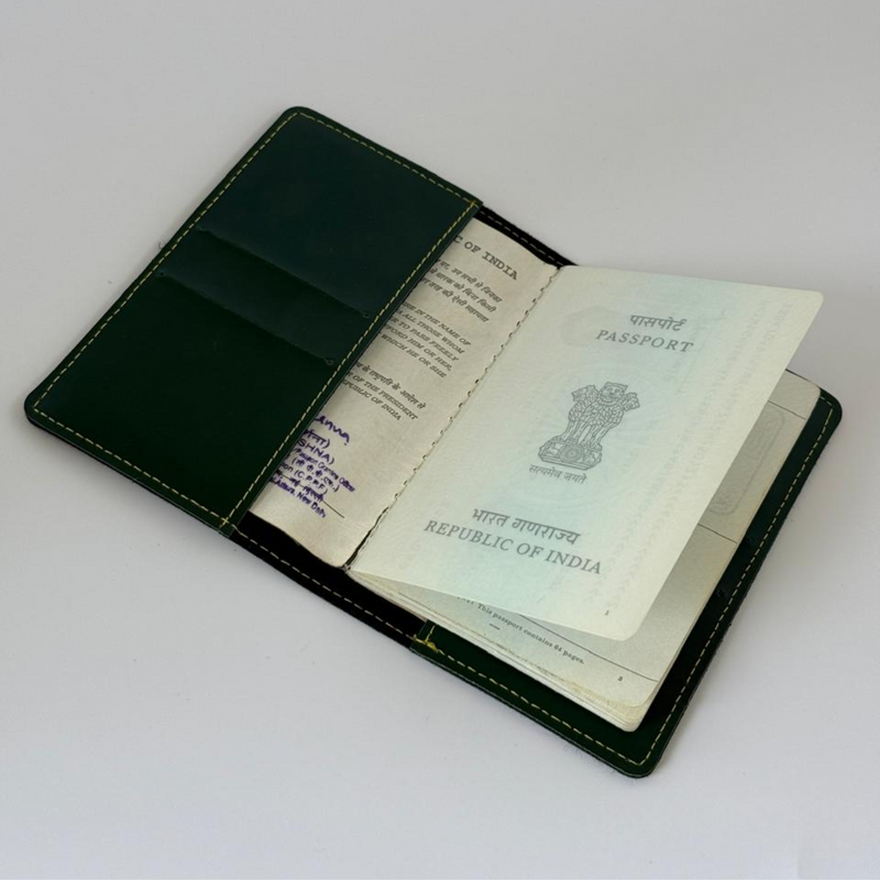 Stylish Travel PU Leather Passport Holder - GREEN