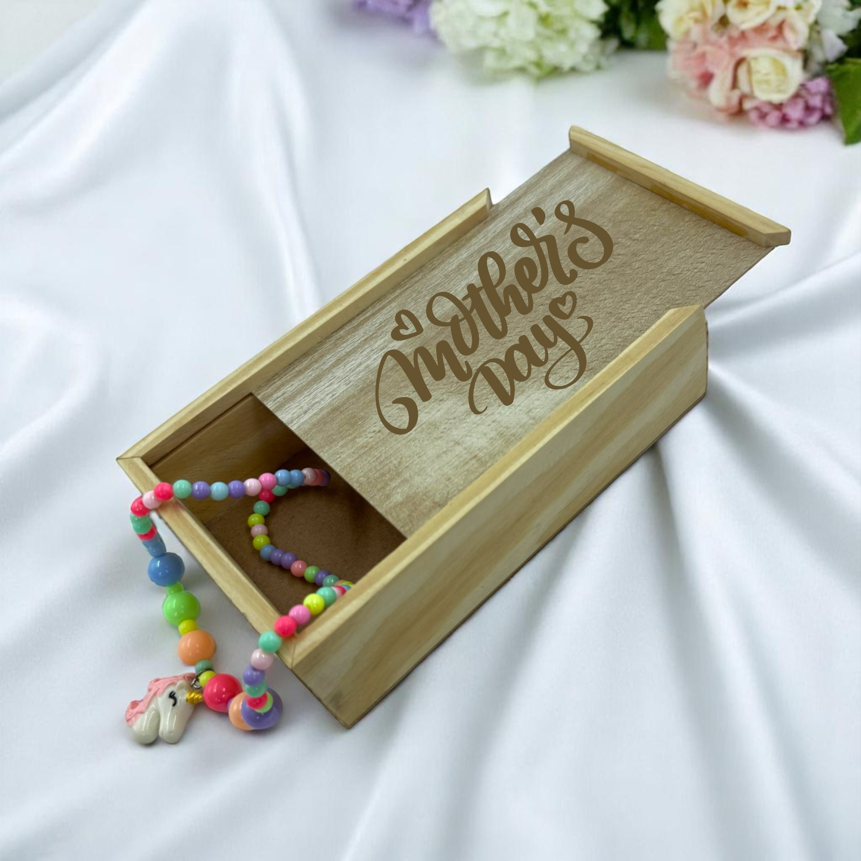 Personalised Wooden Sliding Lid Gift Box – Keepsake Jewelry Storage for All Occasions