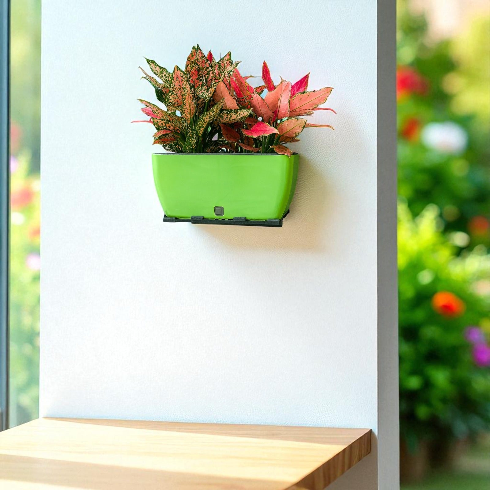 Rectangular Self-Watering Wall Planter - Green