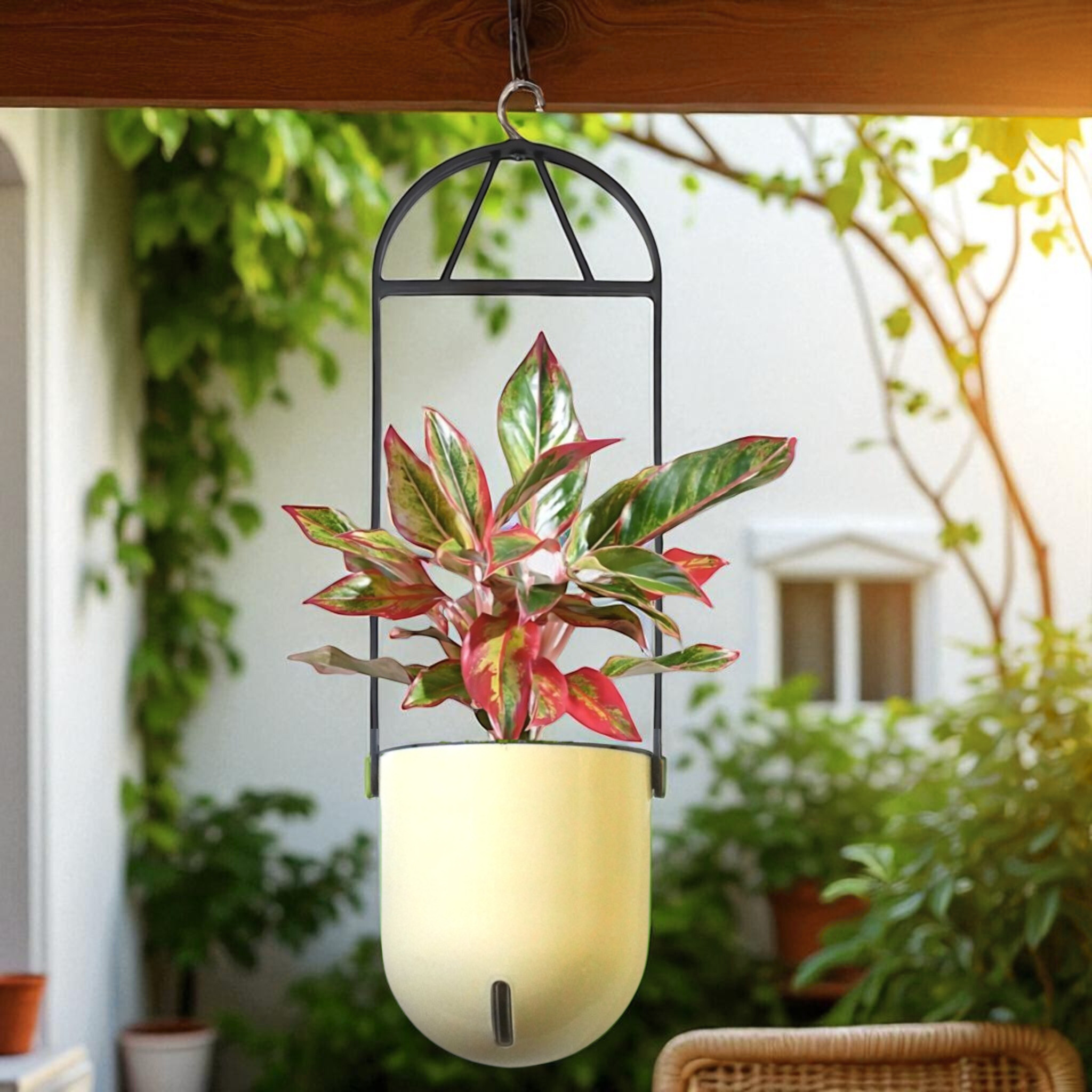 Elegant Ivory Self-Watering Ceiling Hanging Sphere Planter