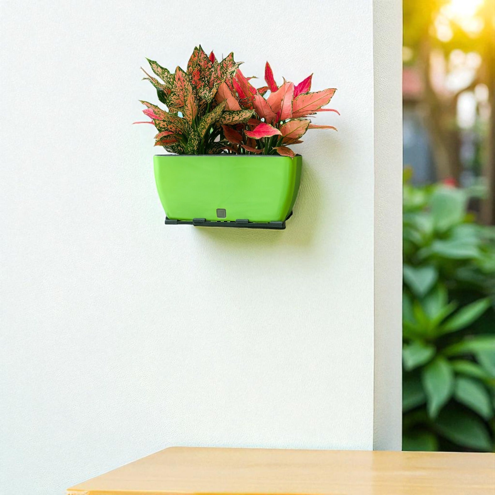 Rectangular Self-Watering Wall Planter - Green